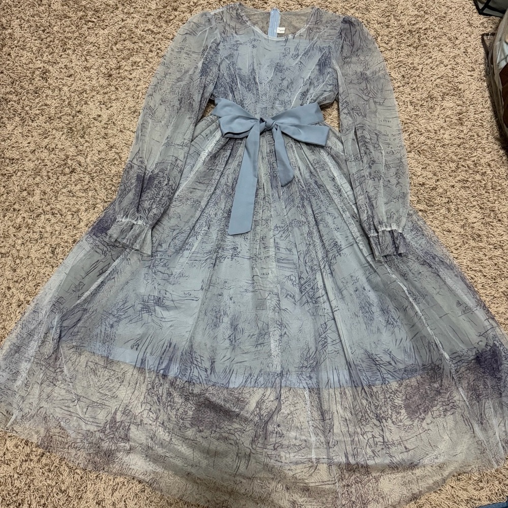 Chic Long Sleeve Dress with Bow Detail